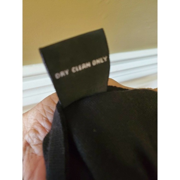 Adelphi Premise Black Dress NWT SZ 6 - Picture 10 of 10